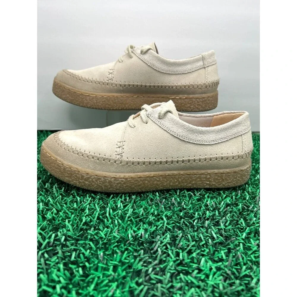 Clarks Women's 8.5‎ Beige Nubuck Lace Up Crepe Sole Casual Shoes